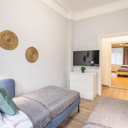 Apartment Fully Equipped Cozy
